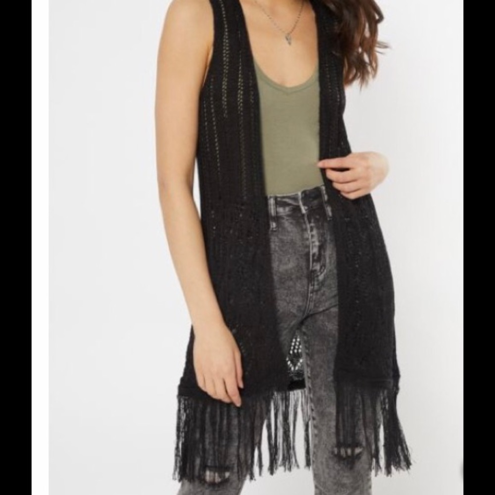 Rue21 boho fringe black pointelle sleeveless fringe cardigan vest